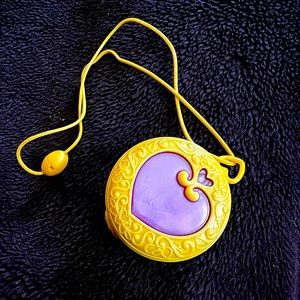 Pocket Pocket Tiny Power! Light Up Locket (Not in Original Packaging)